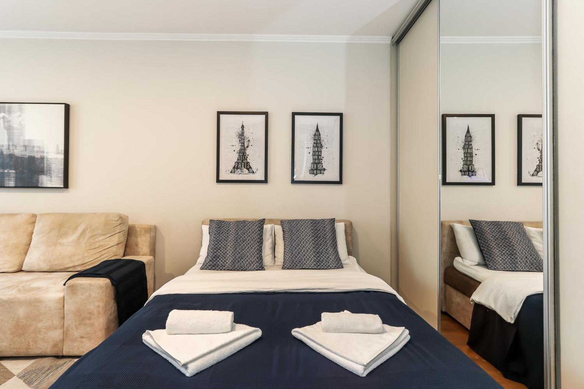 New Belgrade Apartments, Parking 5 Eur Per Day Room photo